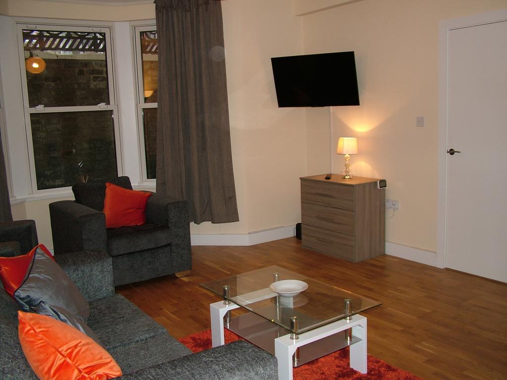 Stratford Apartment Newmarket  Eksteriør bilde